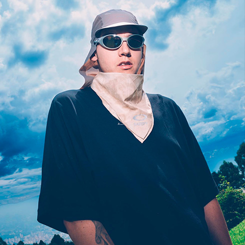 Sky Rompiendo